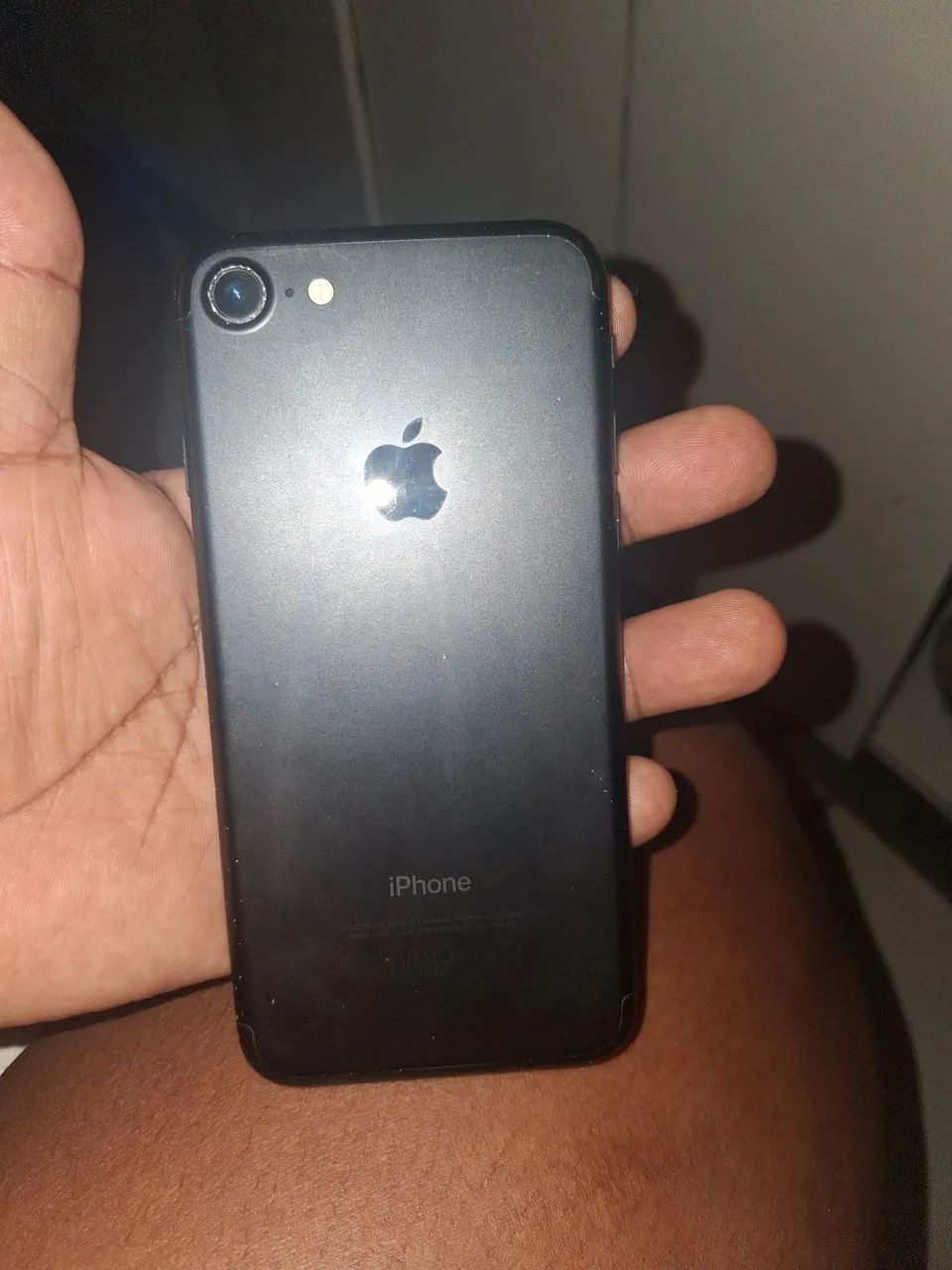Vende se IPHONE 7 - Foto 2
