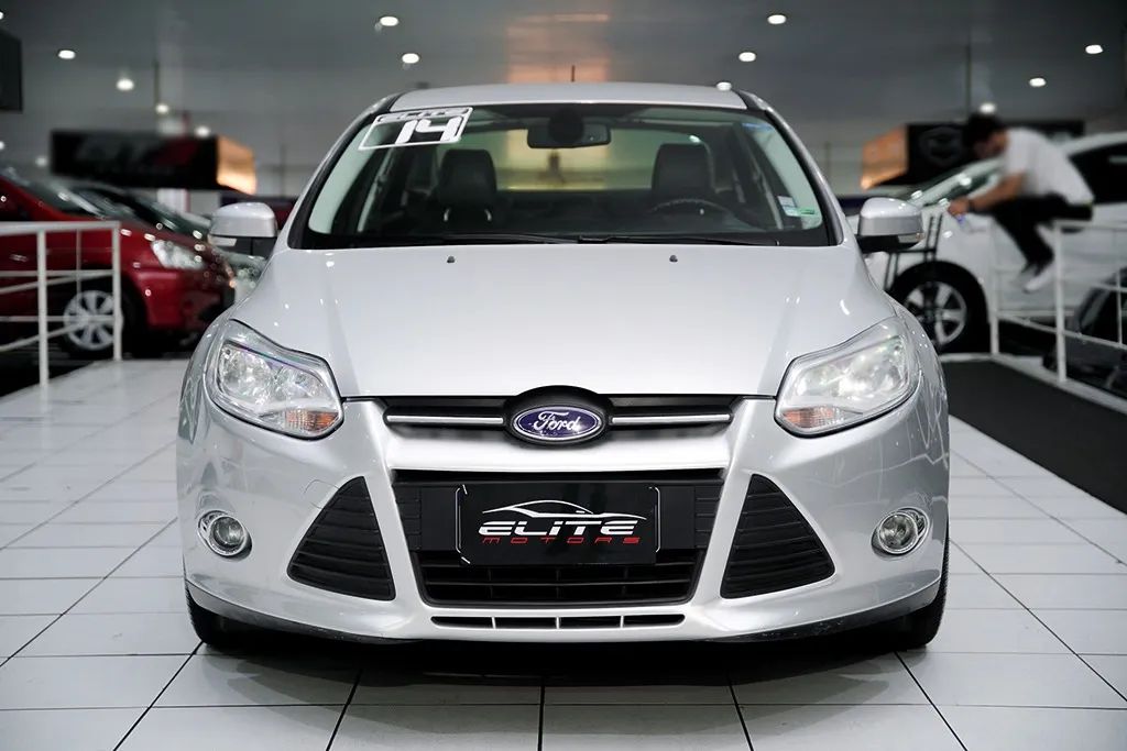 Ford Focus Sedan 2.0 16V/2.0 16V Flex 4p Aut., foto 1 de 19