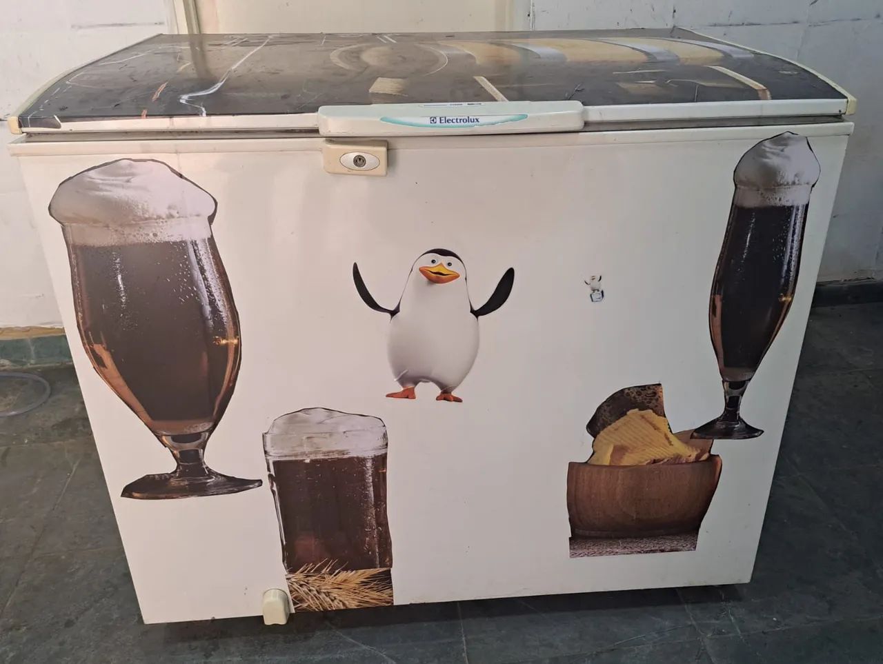 Freezer Eletrolux horizontal E300 - Foto 2