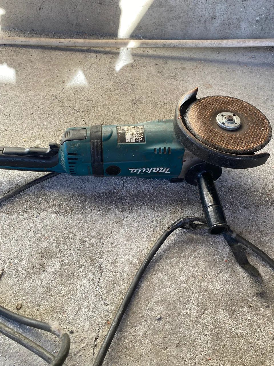 Esmerilhadeira angular makita  - Foto 3