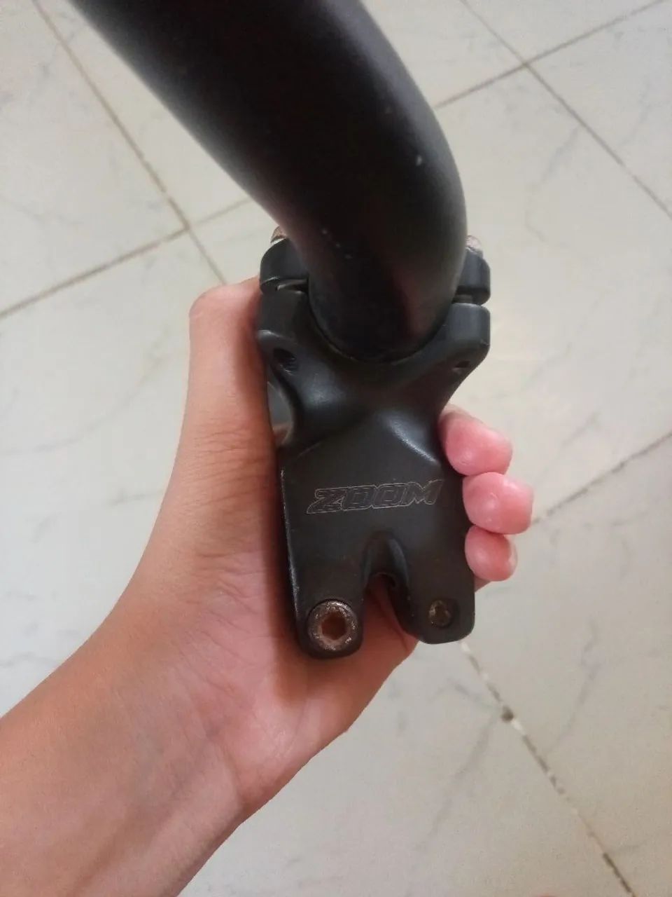Guidão voador junto com mesinha  - Foto 2