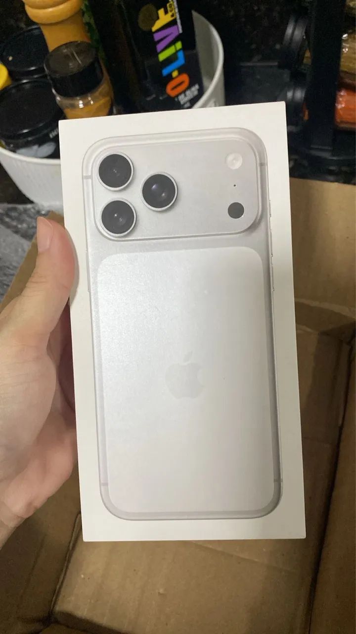 iPhone 17 pro Max silver - Foto 2