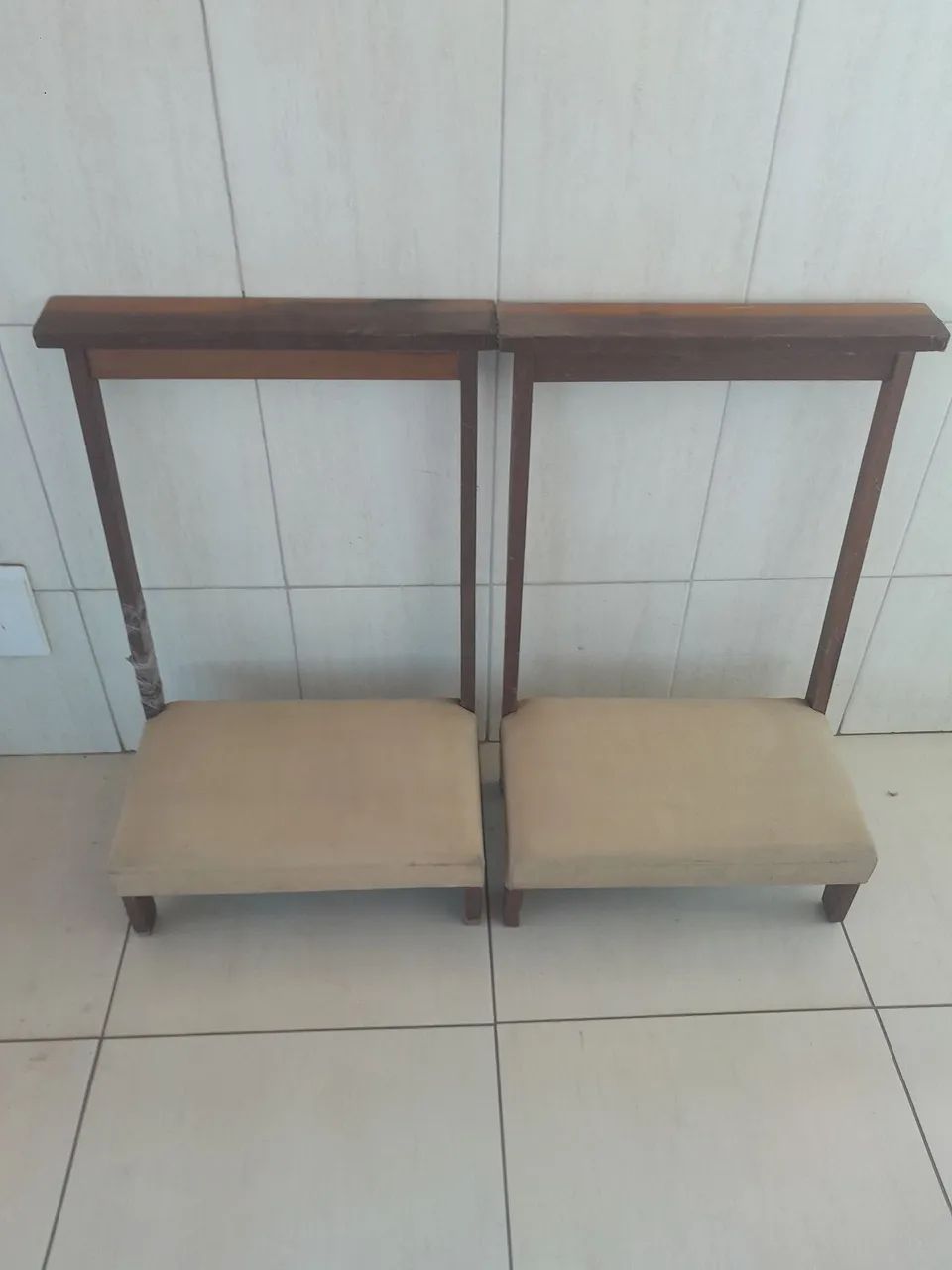 Genuflexorio Maadeira