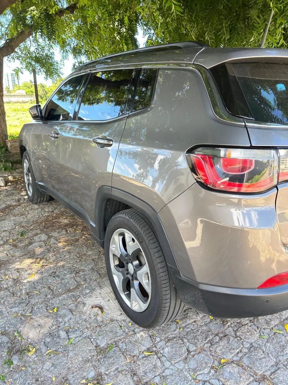 Jeep Compass Longitude 2.0 4X2 Flex 16V Aut. 2019 - Foto 2