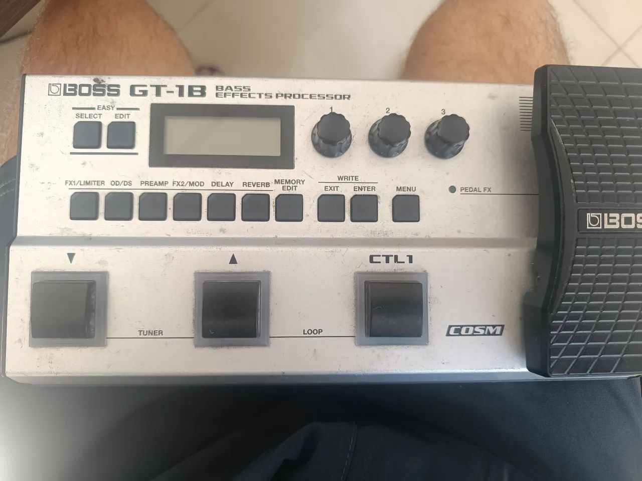Pedaleira Boss GT1-B  - Foto 3