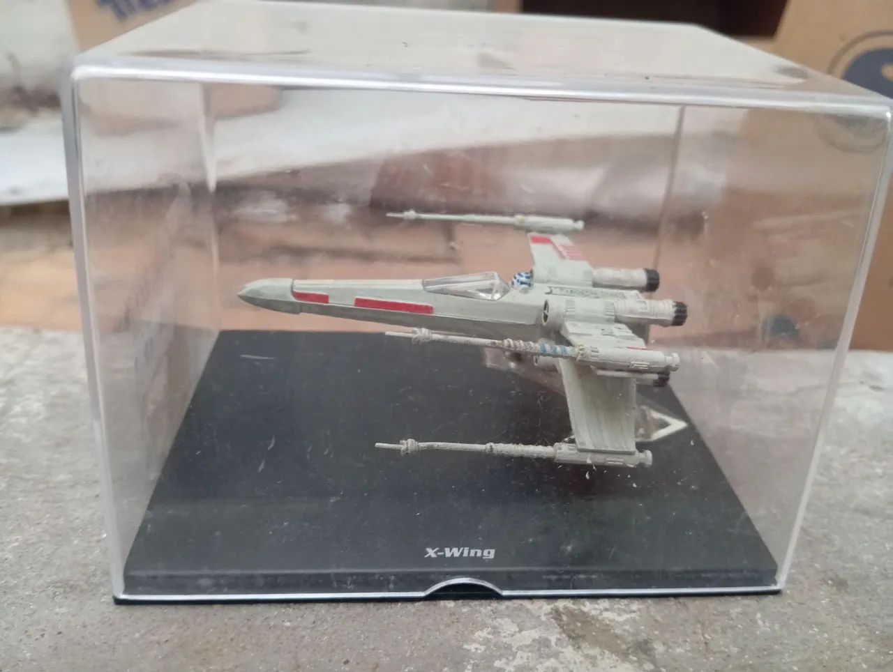 Star wars x wing planeta deagostini nave 
