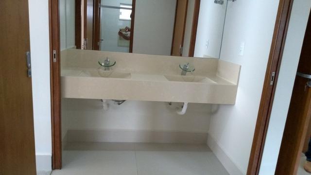 Samuel Pereira oferece: Casa Sobradinho RK 4 Suites Churrasqueira Alto Padrão - Foto 12