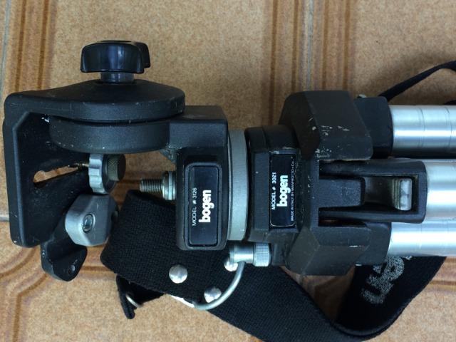 Tripé bogen para máquinas fotográficas e filmadoras - Foto 3