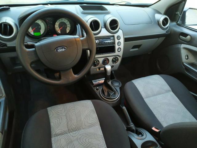 Fiesta Sedan 1.6 Class 2009/2009 - Foto 14