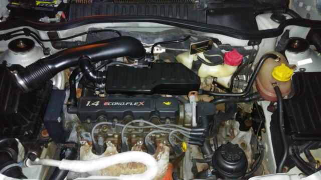 CORSA SEDAN PREMIUM 1.4 ECONOFLEX 2009 impecavel - Foto 4