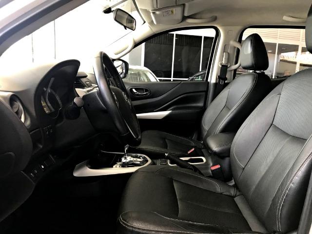 Nissan Frontier LE CD 4x4 2.3. Prata 2017/17 - Foto 12