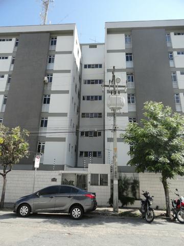 AP0174 - Apartamento 80 m², 02 quartos, 01 vaga, Ed. Cairo, Varjota - Fortaleza/ CE