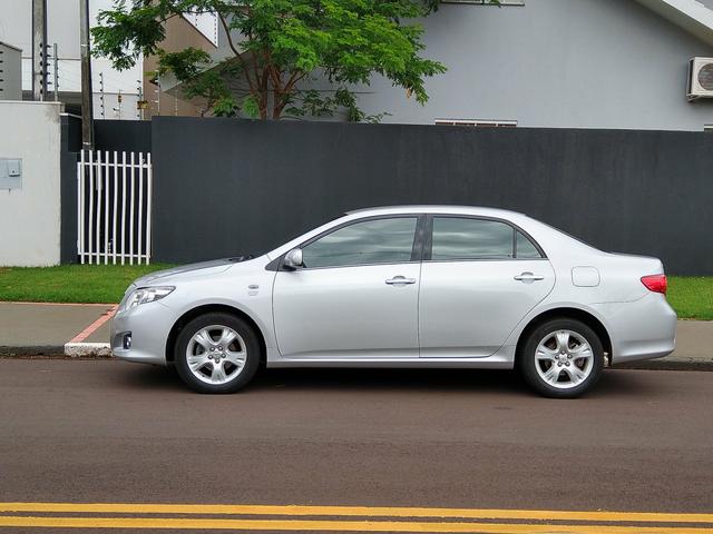 Toyota Corolla 2010 - Foto 12