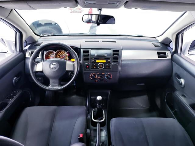 NISSAN TIIDA 1.8 S - Foto 9