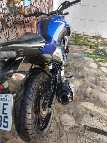 Fazer 250