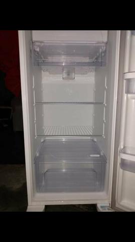Geladeira Electrolux Frost Free - Foto 2