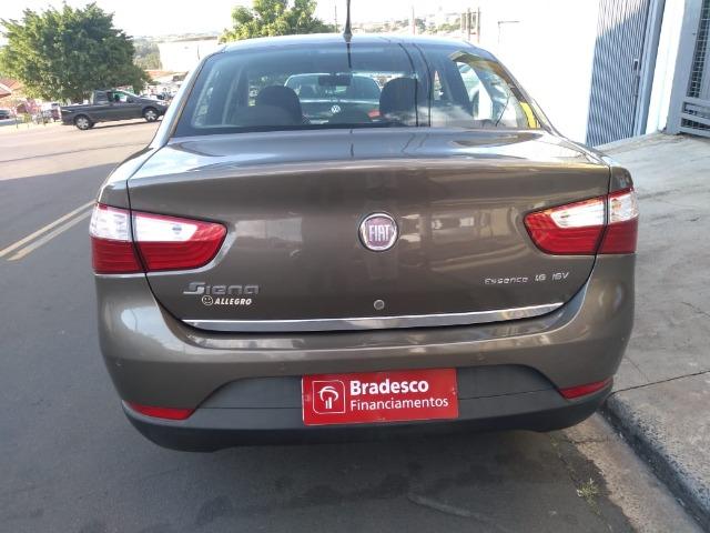 Gran Siena Essence 1.6 flex Dualogic 2013 43800km - Foto 5