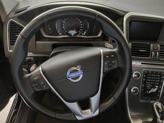 VOLVO XC60 2.0 T5 DYNAMIC FWD TURBO 2015 - Foto 8