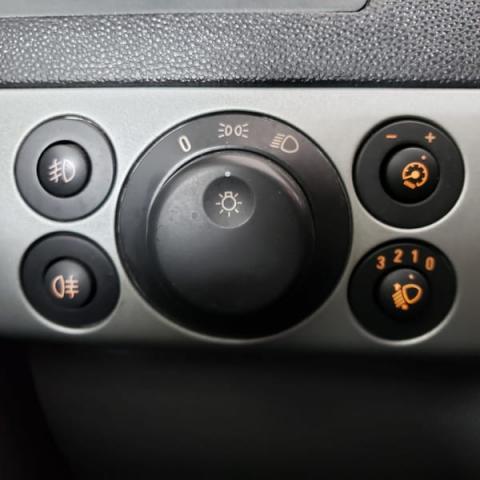 CHEVROLET VECTRA ELEGANCE 2.0 8v 4p - Foto 17