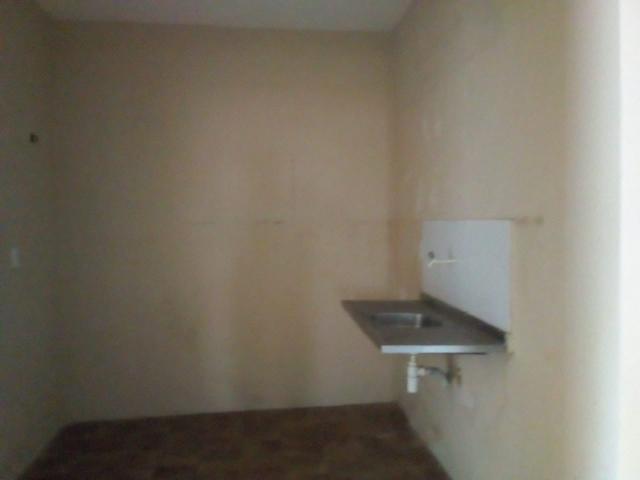 Alugo casa antônio bezerra - Foto 2