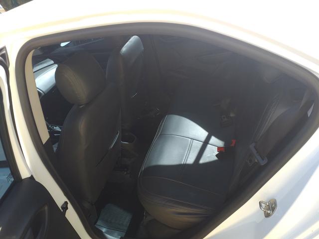 Está bem conservado ponto para financiar pegar carro menor valor - Foto 5