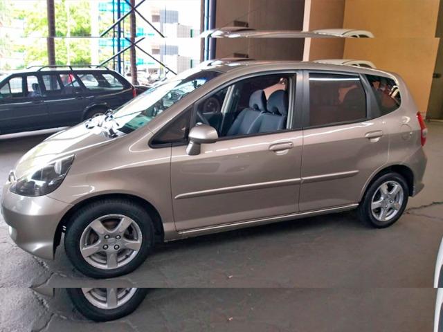 Honda Fit 1.4 LX - 2007 - Foto 4