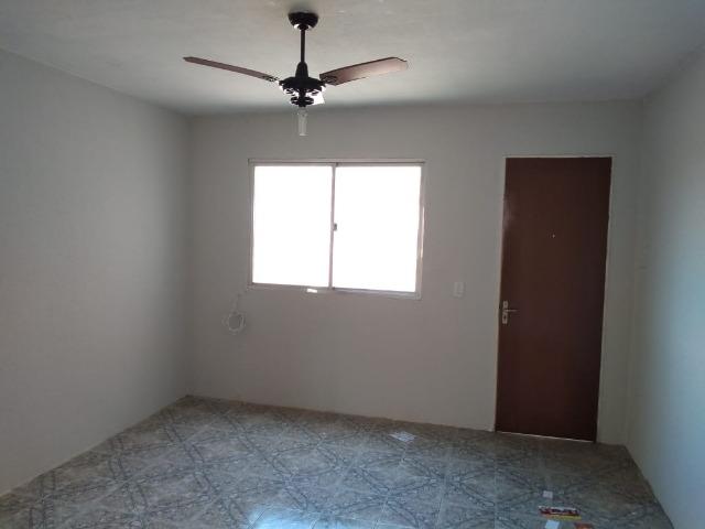 Apartamento 2 Dormitórios com Box Garagem, Centro, Esteio