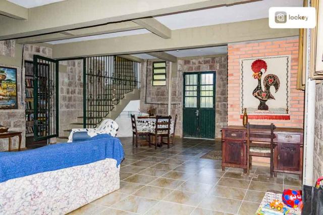 Casa com 350m² e 6 quartos - Foto 2