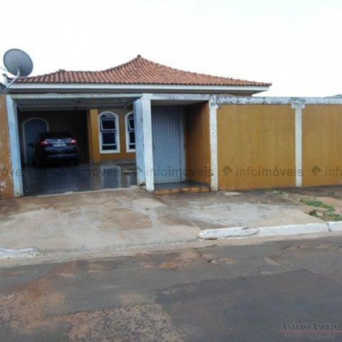 Casa ampla no bairro Guanandi