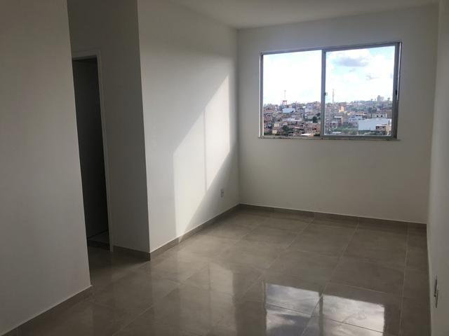 Apartamento 2/4 Trobogy Paralela TOTALMENTE REFORMADO. FINO ACABAMENTO