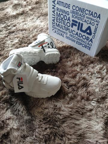 bota fila branca