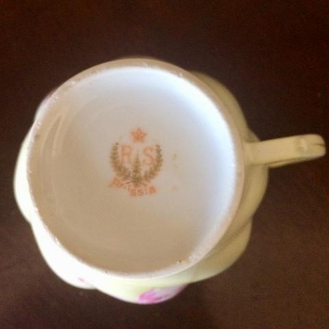 Xícara de chá porcelana RS Prússia - Foto 4