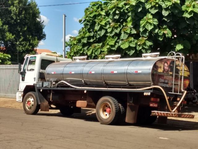 Cargo 1317 toco no chassi motor 6 cilindros 2005 mecânica impecável estudo troca - Foto 3