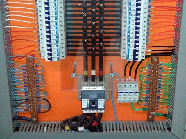Eletricista na Bela Vista