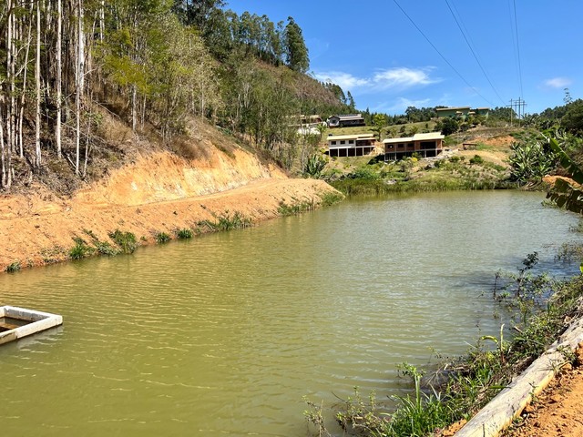 LINDO TERRENO EM SANTA TERESA, CONDOMÍNIO FECHADO