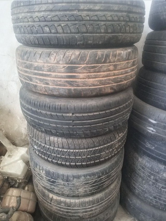 Pneus solto 195/65 R15