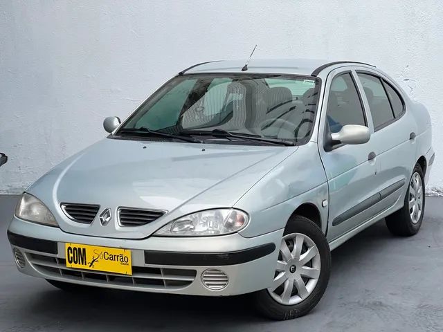 Renault Megane a partir de 2001 em Ponta Grossa - PR