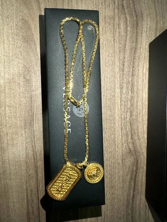 Corrente com pingente dog tag Versace - Foto 4