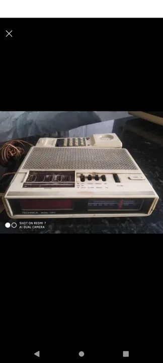 Rádio relógio Technica com telefone (raridade)