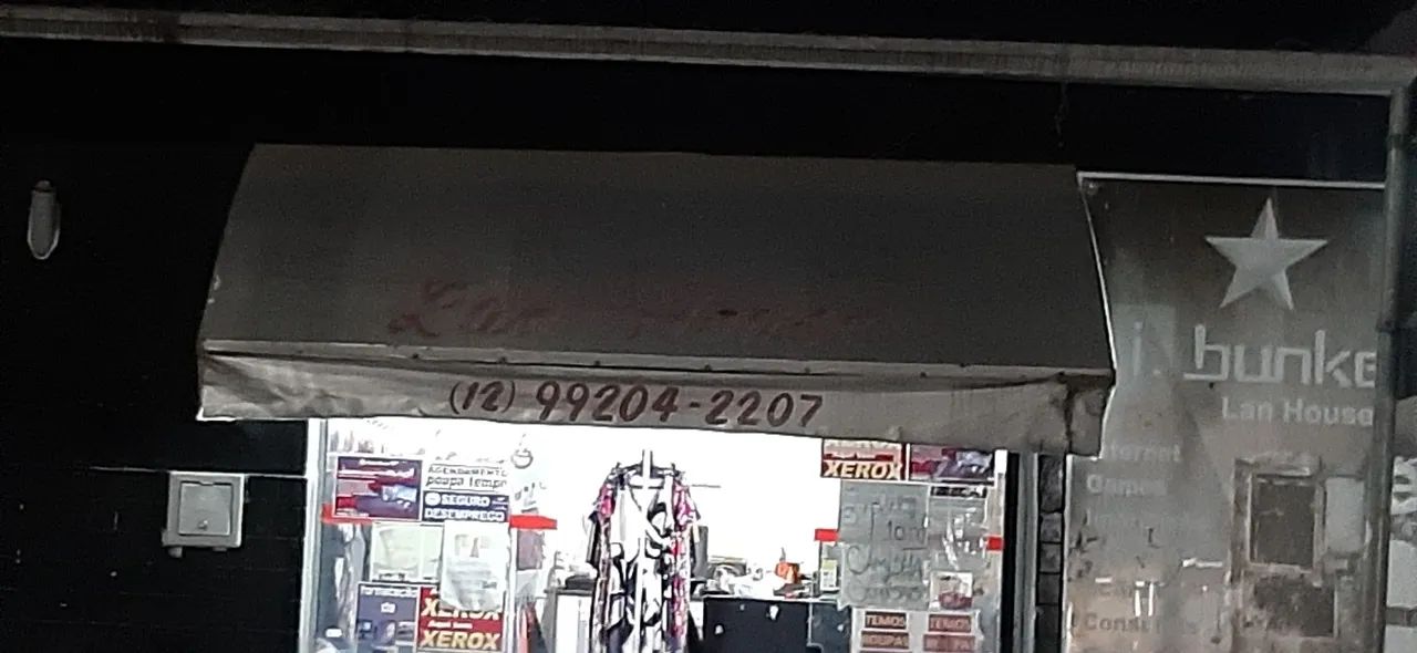 Lindo toldo para comércio  2.50 x 1.20lguns detalhes  pequenos  - Foto 2