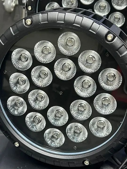 Kit com 10 parld 64 Slim 18 Leds 18w Rgbw  +CASE , outdoor Marca: Briwaxe - Foto 2