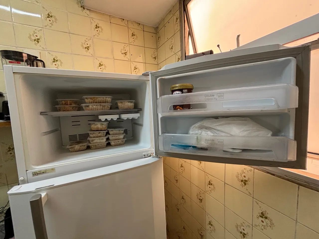 Geladeira Duplex Frost Free GE 390 litros  - Foto 3