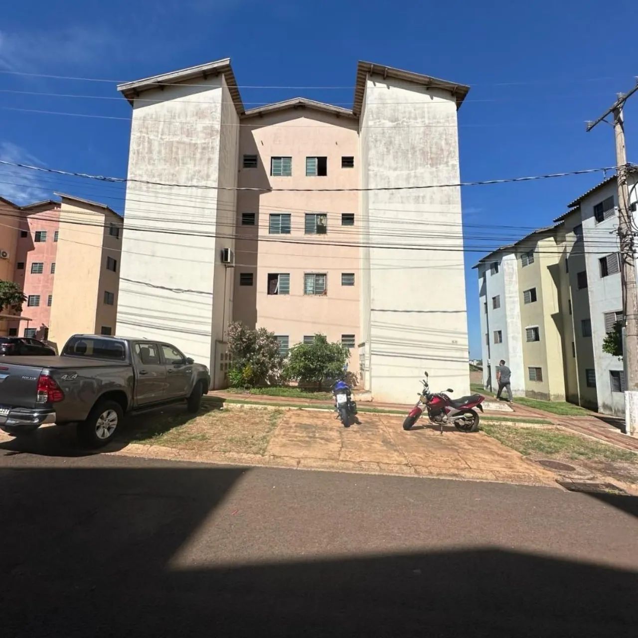 Apartamento para locação com 2 quartos no 3° andar no Parque Isabel Garden´s em Campo Gran