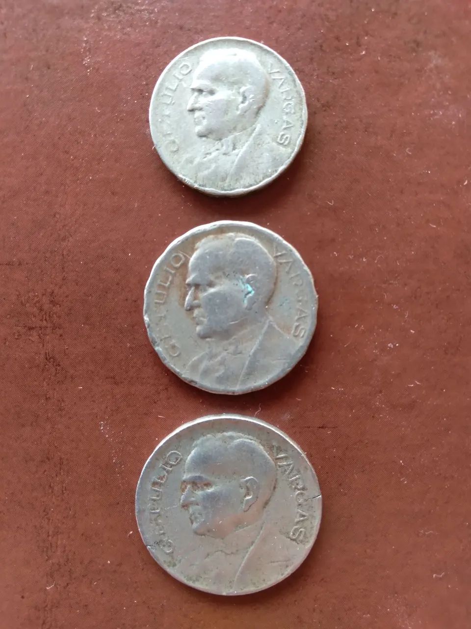 Lote de moedas de "RÉIS" série Getúlio Vargas - Foto 2