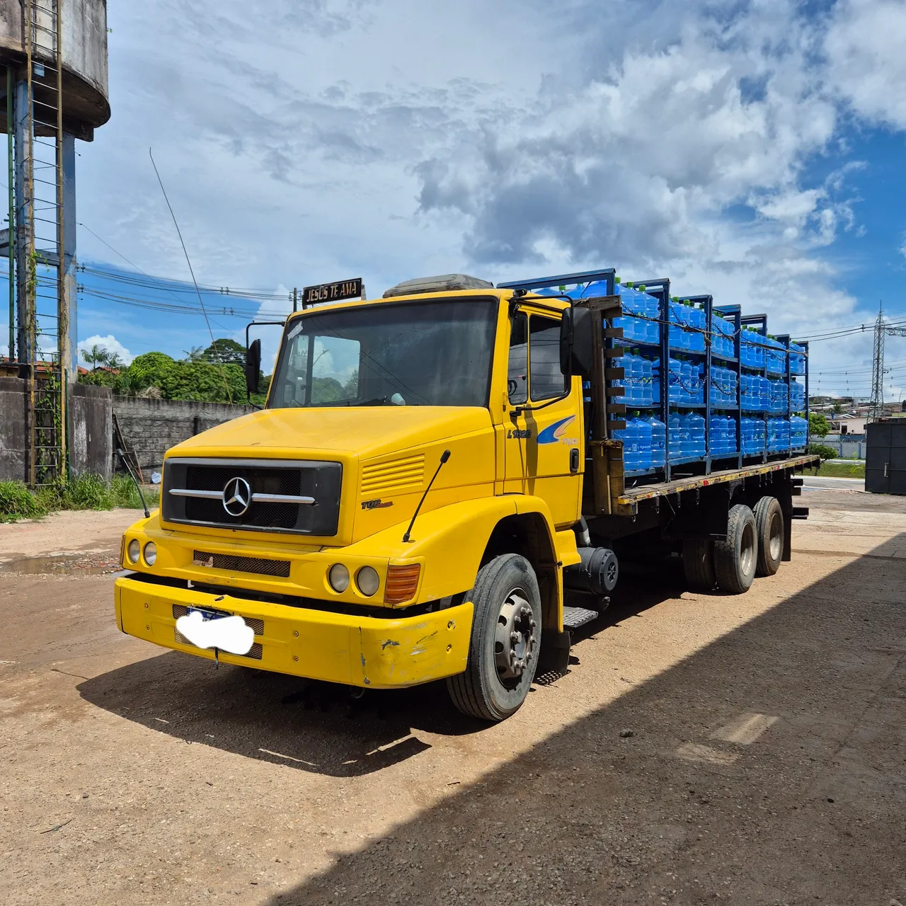 MERCEDES 1620 2004