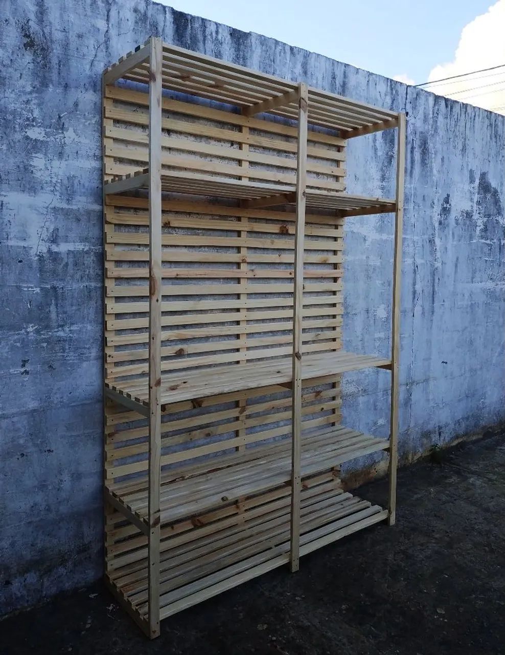 Prateleira rústicas de Pallet, pallete e pinus.65204502033922125