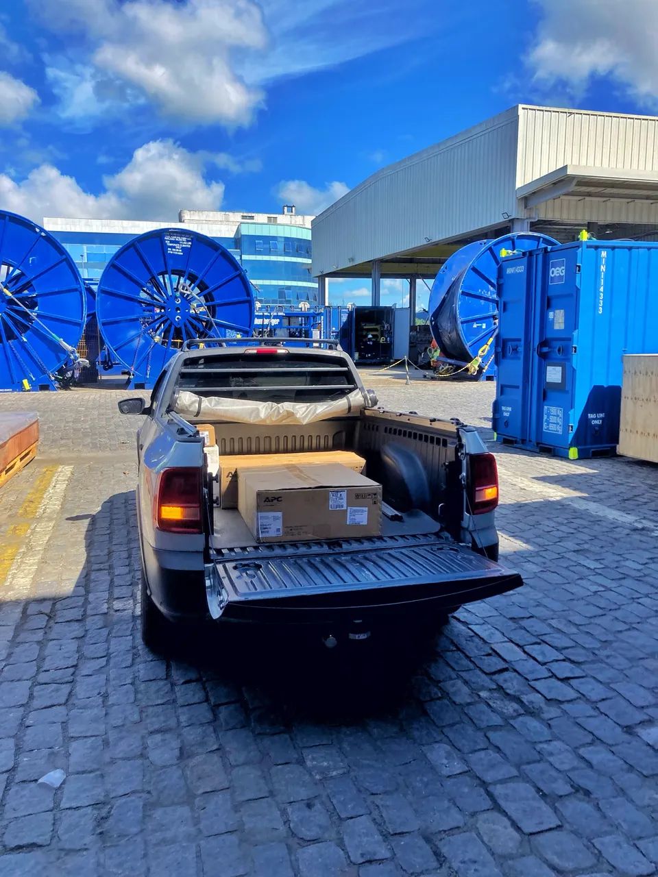 TRANSPORTES em geral MACAÉ Fretes - Foto 4