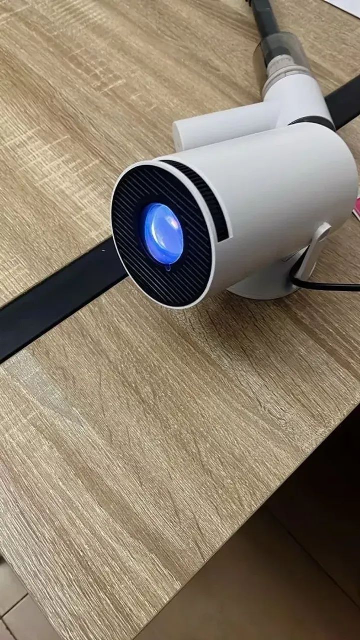 Projetor HD HY300 - Cinema em Casa 150 Polegadas! Android e WiFi64289869605891121