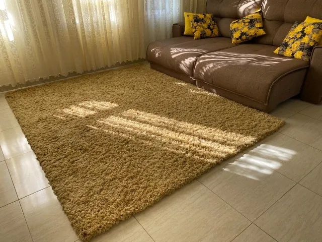 Tapete para sala felpudo - cor bege