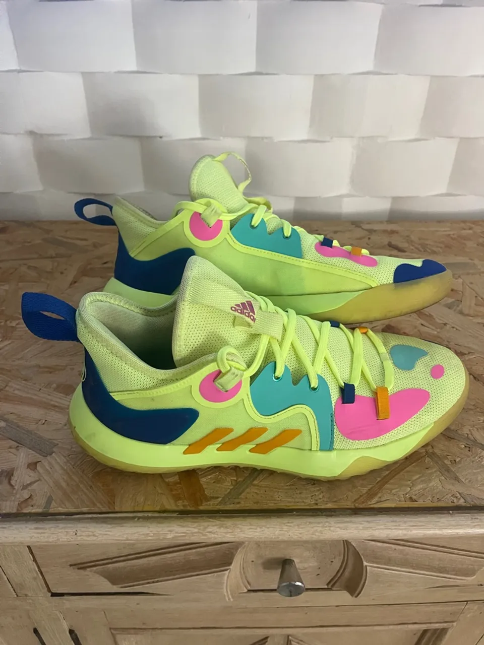 Tênis Adidas
